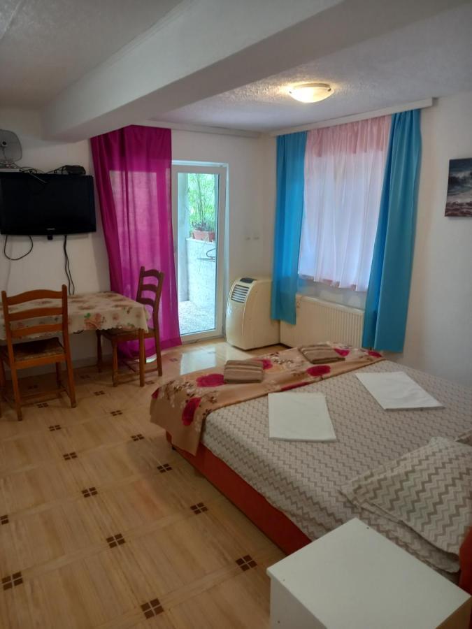 Apartman Bugenvilija Budva