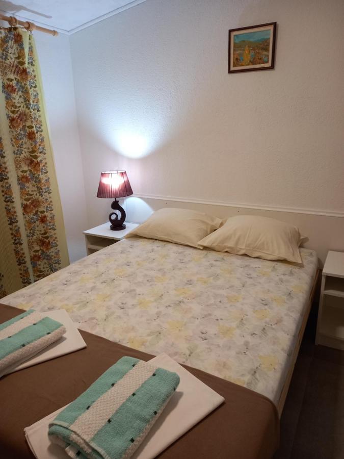 Apartman Bugenvilija *